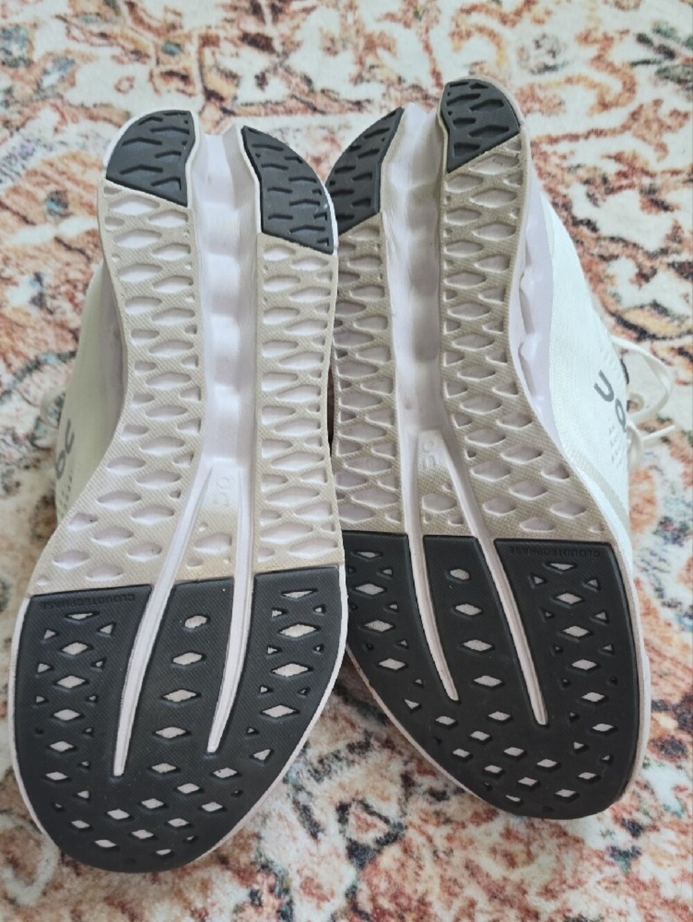On Running Women's Cloudsurfer 2 Running Sneakers White/lilac Size 10 - Picture 5 of 8